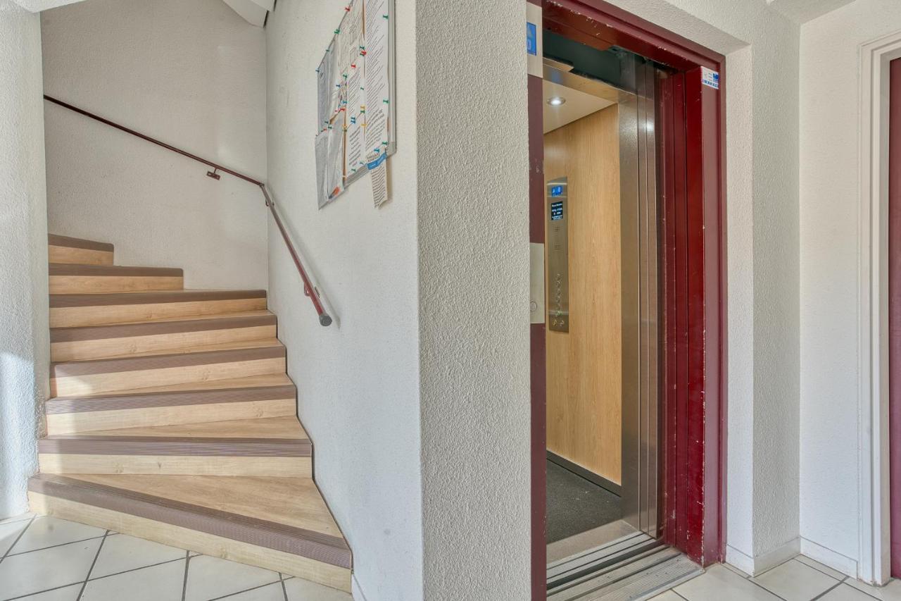 Michelet Apartment *